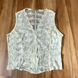 ECI New York Yellow Cream Lace top Sleeveless Button Front Size: M/L ?